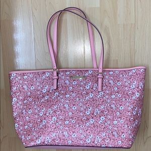 Michael kors tote